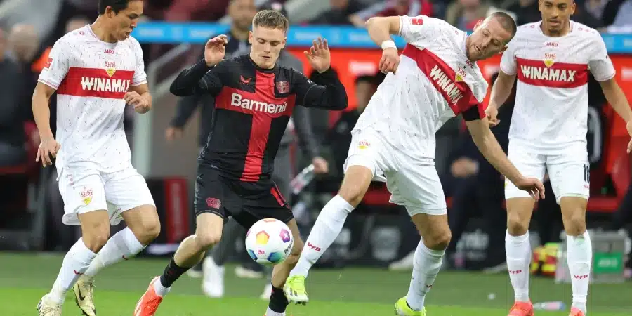 Bayer Leverkusen vs Stuttgart Prediction: 1/11/2024